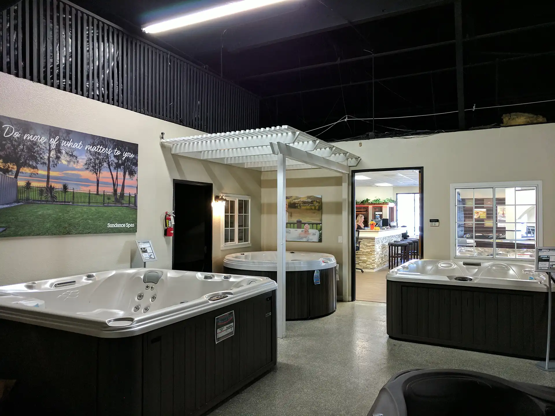 Backyards in Style showroom 2