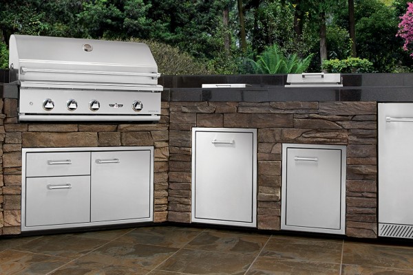 outdoor kitchen design - Delta Heat Grill
